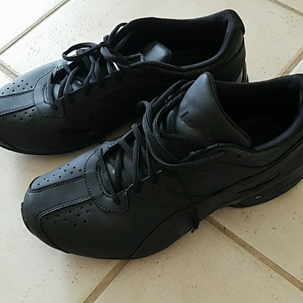 Men's Black Puma Sneakers
